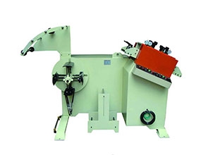 自動送料矯正機(jī) 自動送料矯正機(jī)